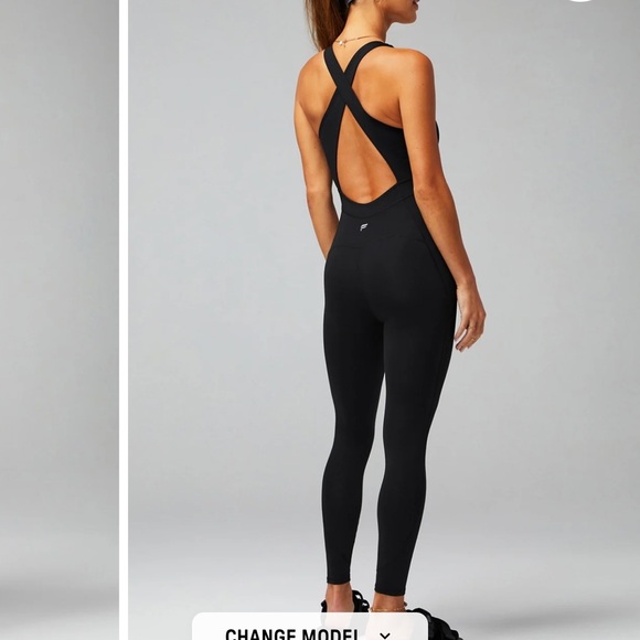 Fabletics Oasis Twist Front 7/8 Jumpsuit Size Medium - Picture 3 of 8